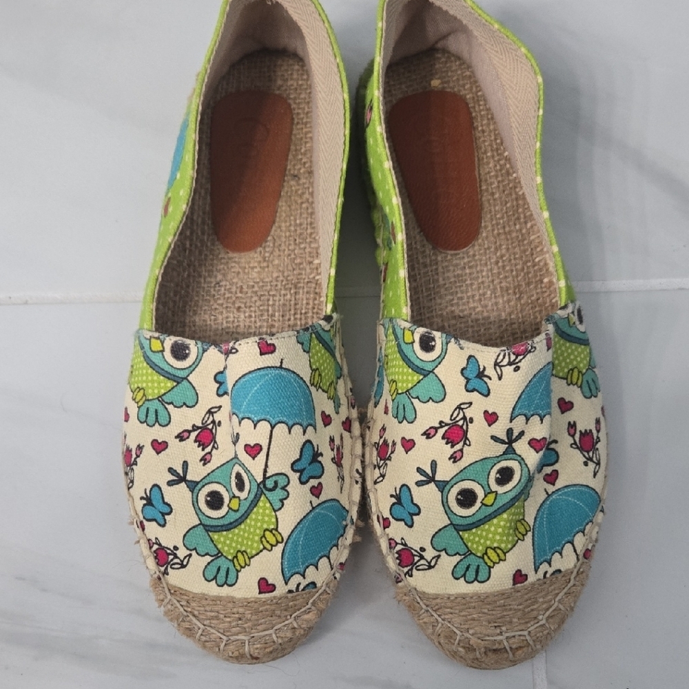 Colorful Owl Print Espadrilles